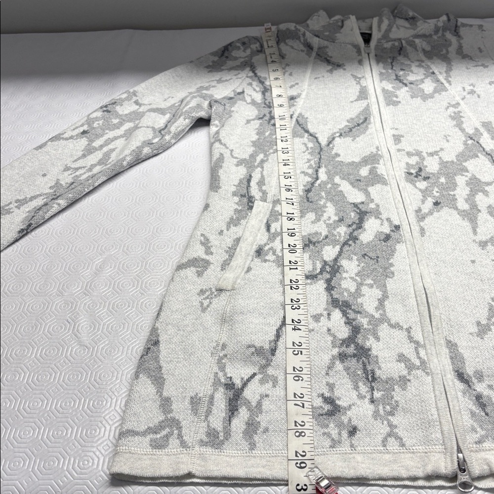 Rachel Zoe Full Zip Sweater Grey Medium - Picture 10 of 10